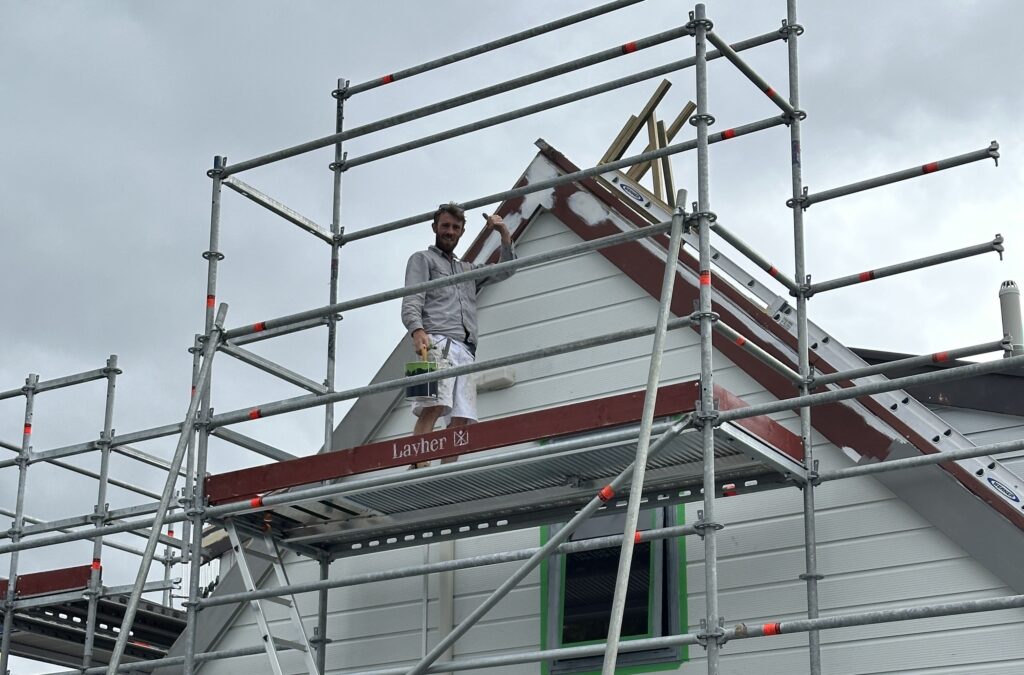 Paly Pro Painting Project Palmerston North - with Scaffolding